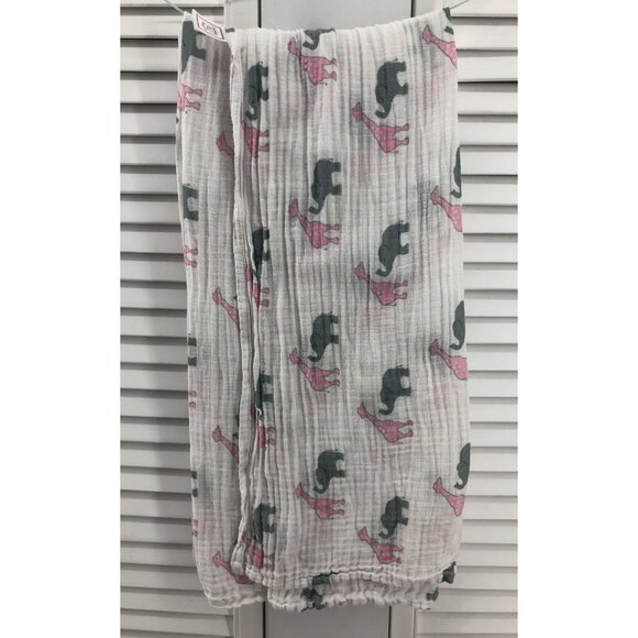 Swaddle Designs Cotton Muslin Swaddle Pink Giraffe & Elephant - Picture 1 of 5